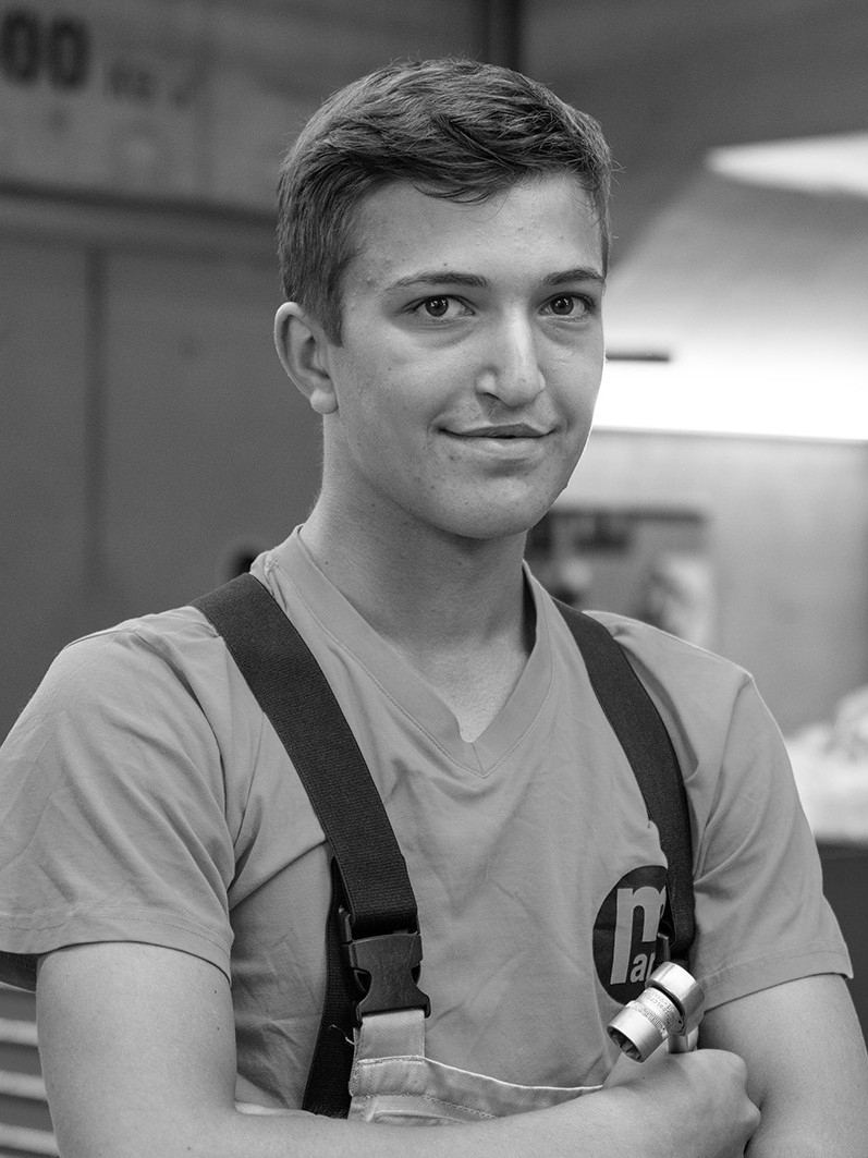 Yves Käser, Automatiker